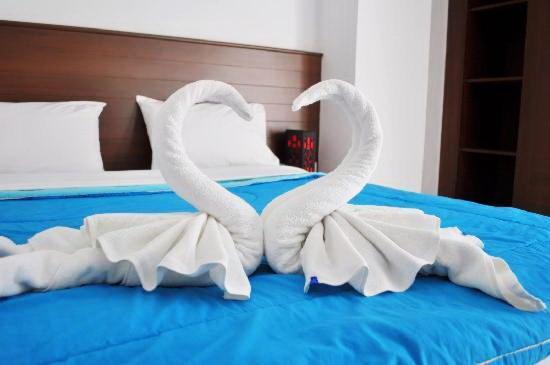 Sharaya Patong Hotel Kültér fotó