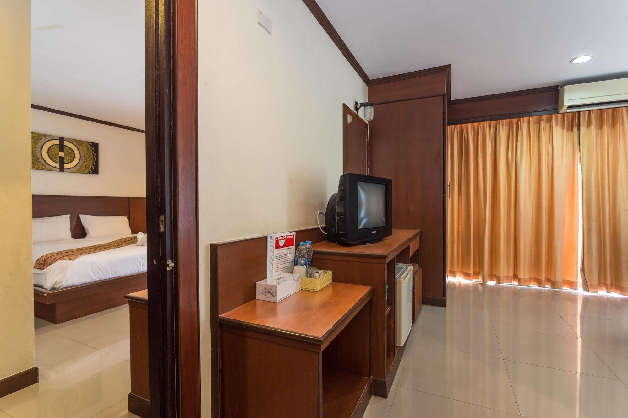 Sharaya Patong Hotel Kültér fotó
